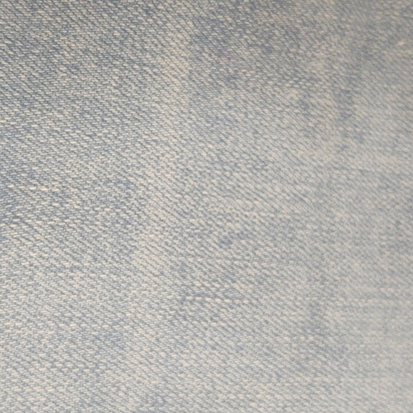 Old Navy Distressed Light Wash Jean Skirt Sz 10 - Picture 4 of 9